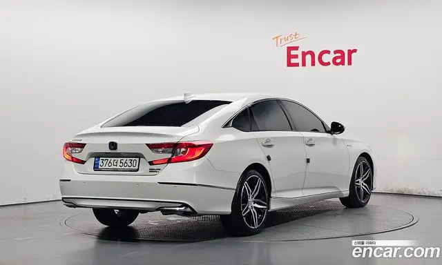 Honda Accord 2022 2.0 автомат (гидро), миниатюра 2