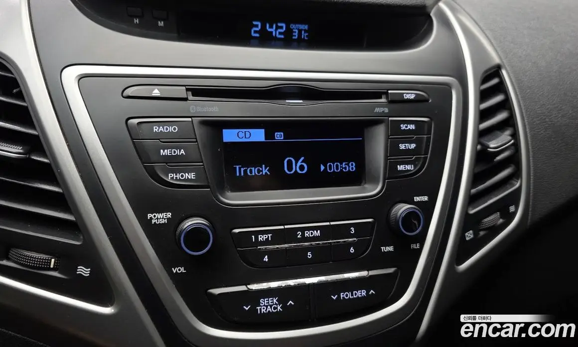 Hyundai Avante 2015 1.6 автомат (гидро), фото 20