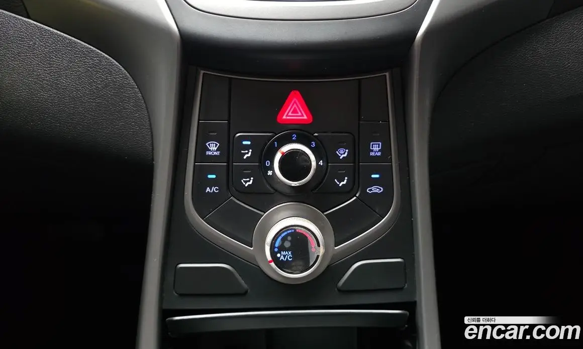 Hyundai Avante 2015 1.6 автомат (гидро), фото 21