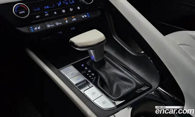 Hyundai Avante 2022 1.6 автомат (гидро), миниатюра 12