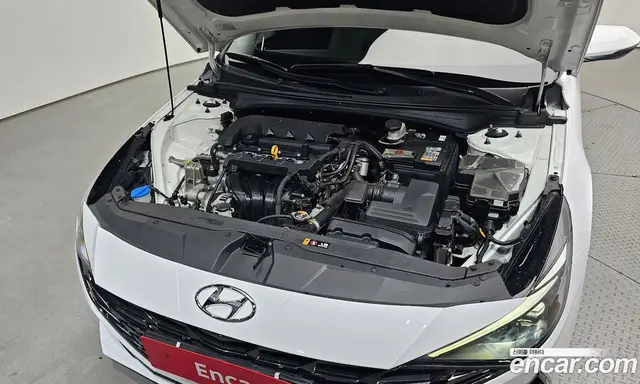 Hyundai Avante 2022 1.6 автомат (гидро), миниатюра 6