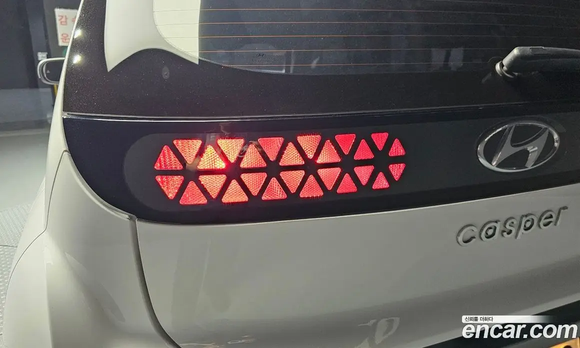 Hyundai Casper 2022 1.0 автомат (гидро), фото 9