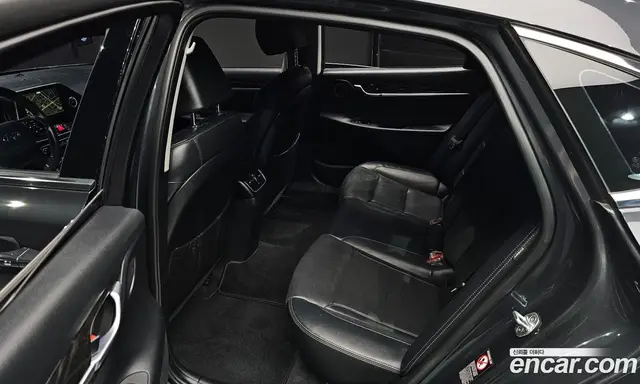 Hyundai Grandeur 2017 2.4 автомат (гидро), миниатюра 12