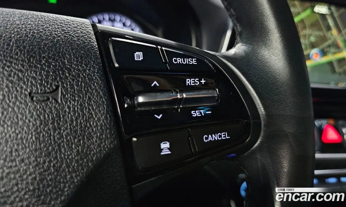 Hyundai Grandeur 2017 2.4 автомат (гидро), фото 16