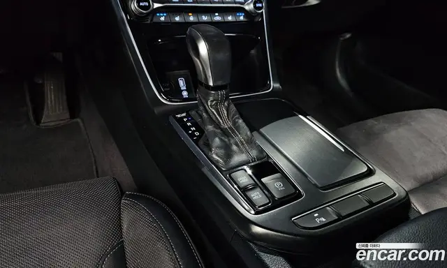 Hyundai Grandeur 2017 2.4 автомат (гидро), миниатюра 9