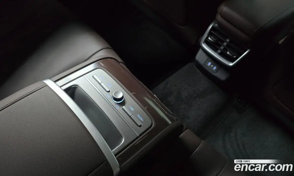 Hyundai Grandeur 2024 3.5 автомат (гидро), фото 38