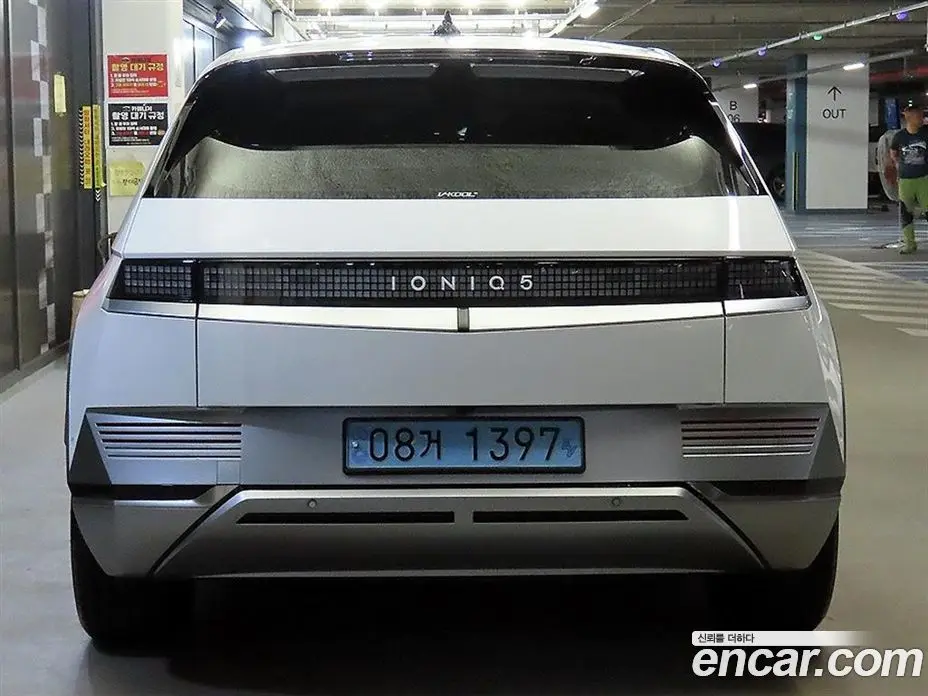 Hyundai Ioniq 5 2024 автомат (гидро), фото 5