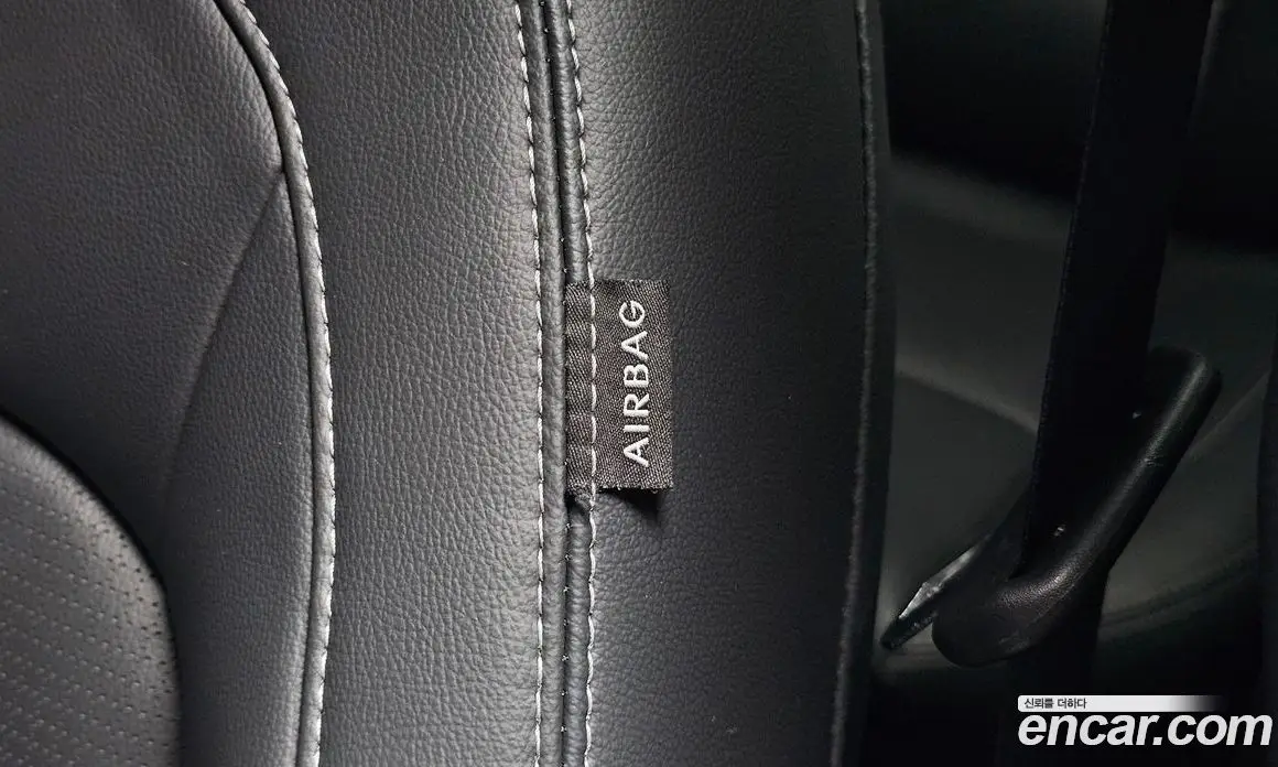 Hyundai Kona 2019 1.6 автомат (гидро), фото 30