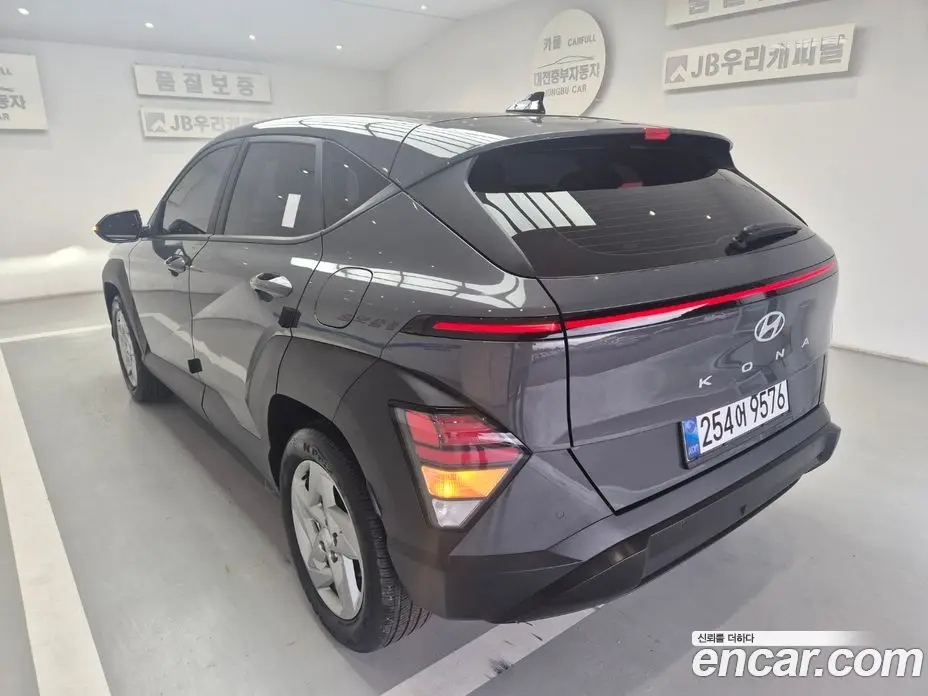 Hyundai Kona 2024 1.6 автомат (гидро), фото 6