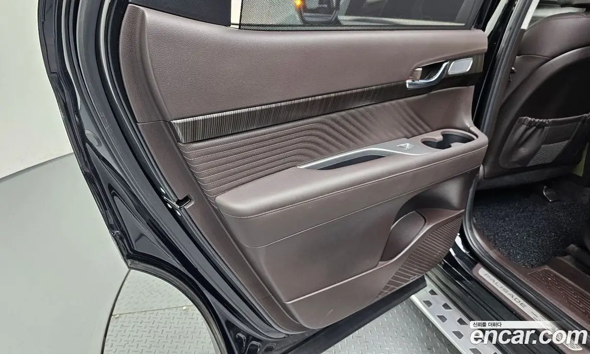 Hyundai Palisade 2023 3.8 автомат (гидро), фото 15