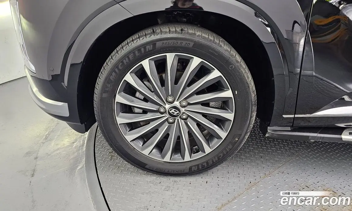 Hyundai Palisade 2023 3.8 автомат (гидро), фото 5