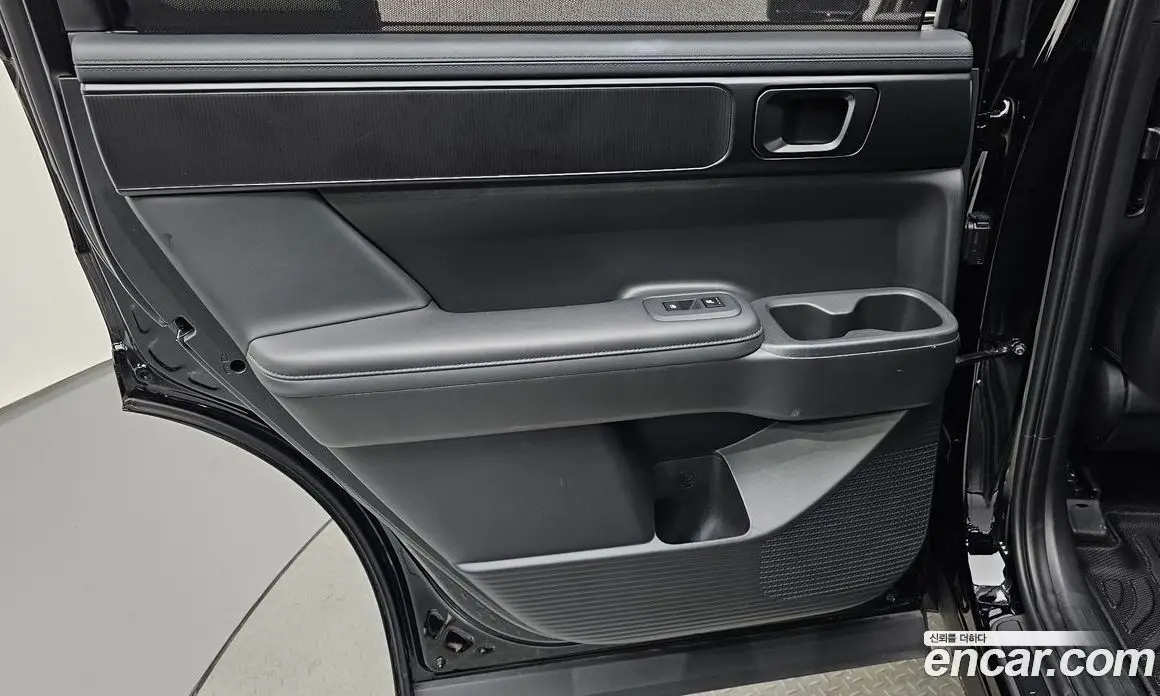 Hyundai Santa Fe 2025 2.5 автомат (гидро), фото 14