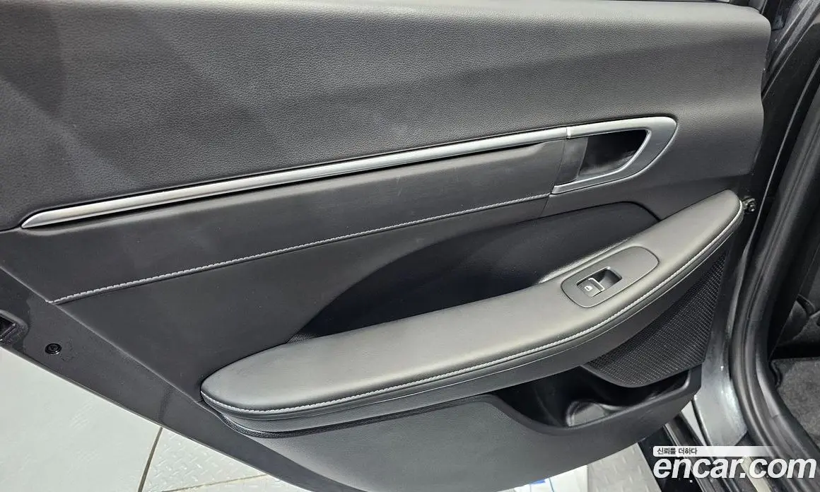 Hyundai Sonata 2021 1.6 автомат (гидро), фото 14