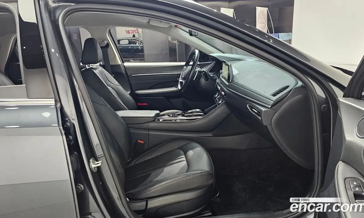 Hyundai Sonata 2021 1.6 автомат (гидро), фото 15