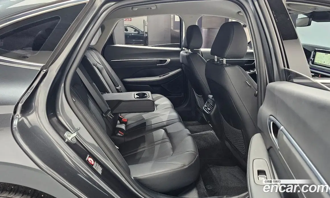 Hyundai Sonata 2021 1.6 автомат (гидро), фото 16