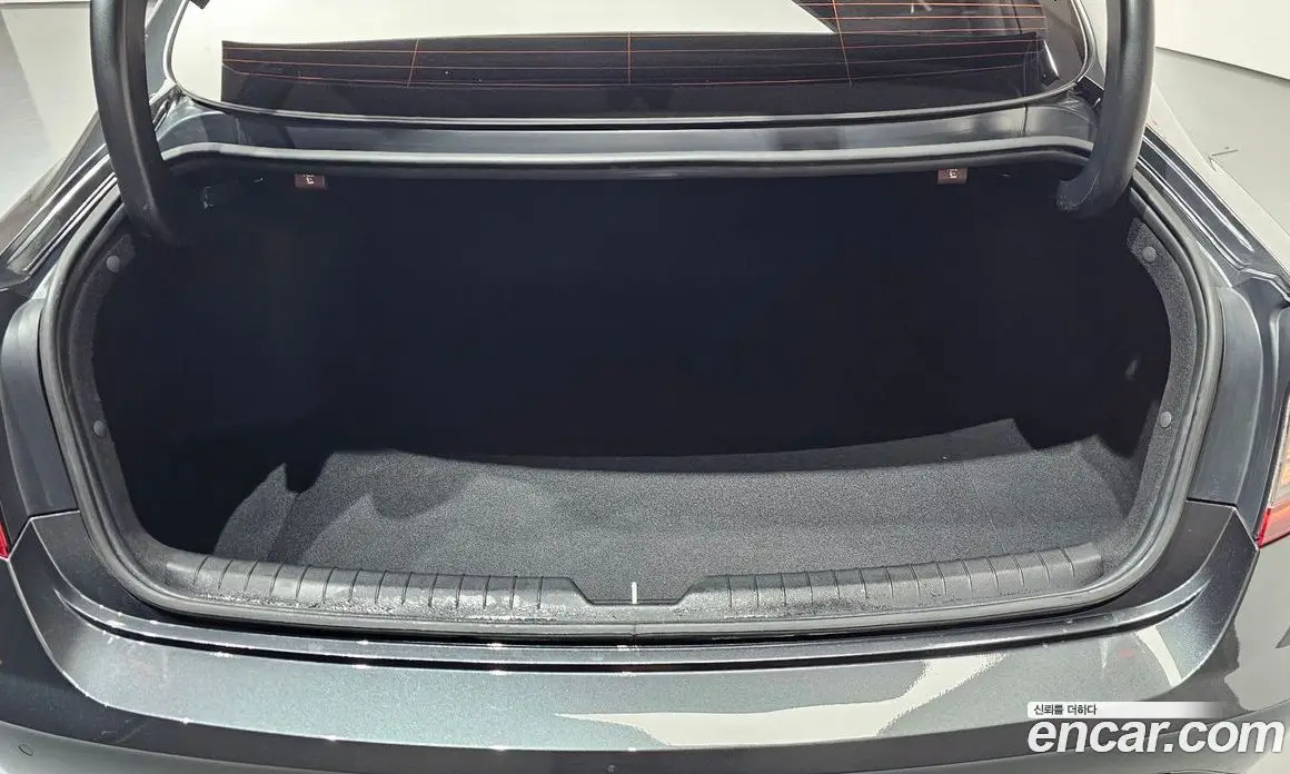 Hyundai Sonata 2021 1.6 автомат (гидро), фото 25