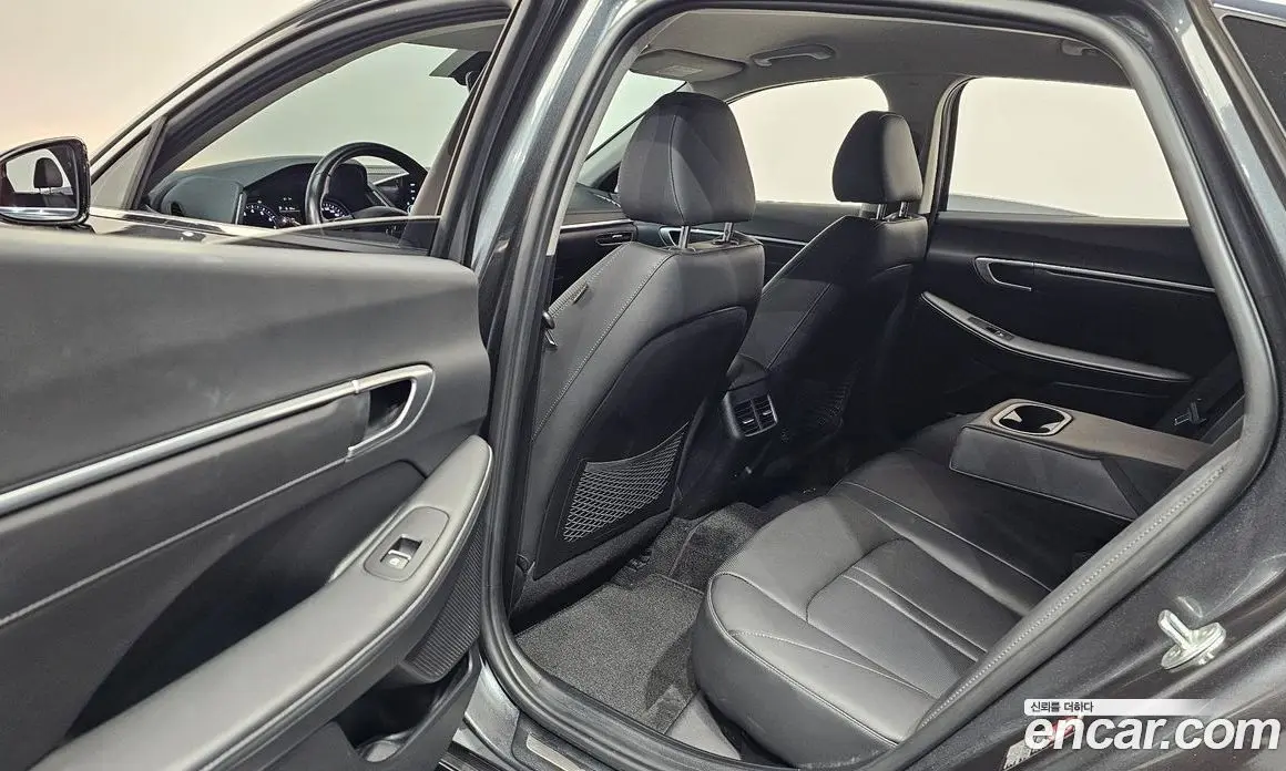 Hyundai Sonata 2021 1.6 автомат (гидро), фото 27