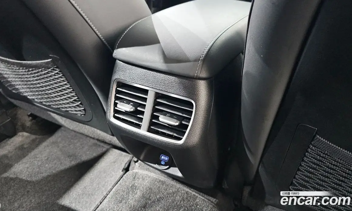 Hyundai Sonata 2021 1.6 автомат (гидро), фото 29
