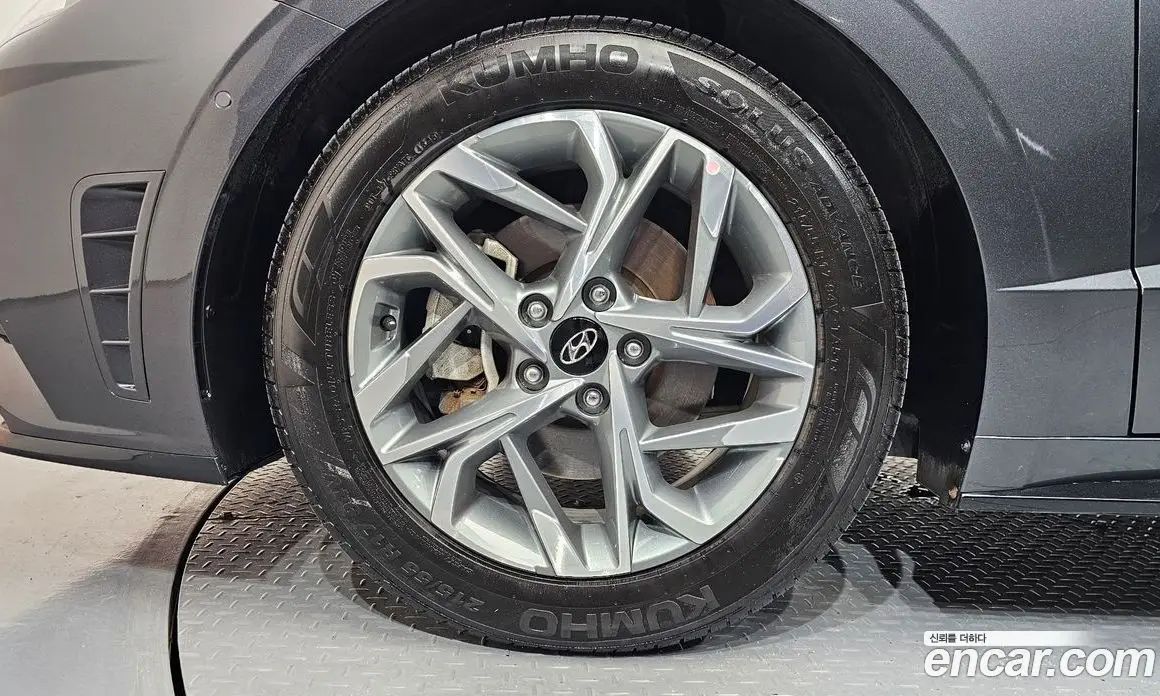 Hyundai Sonata 2021 1.6 автомат (гидро), фото 4