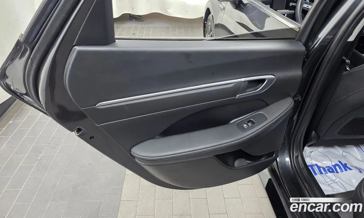 Hyundai Sonata 2024 1.6 автомат (гидро), фото 15