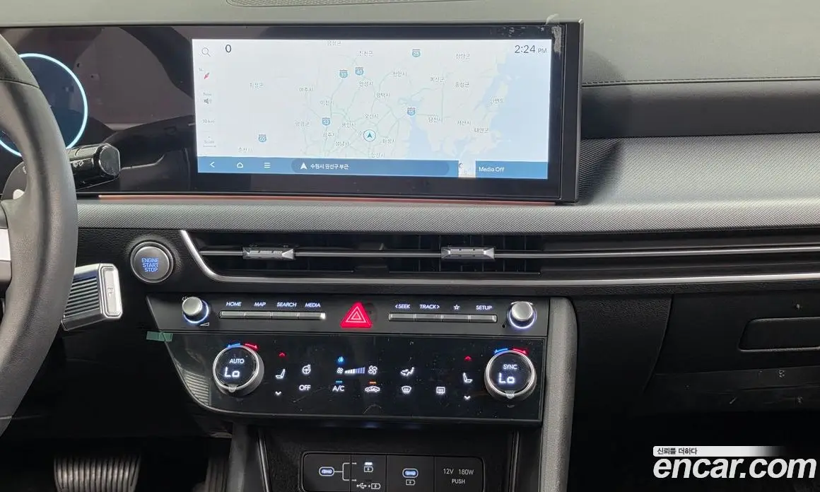 Hyundai Sonata 2024 1.6 автомат (гидро), фото 20