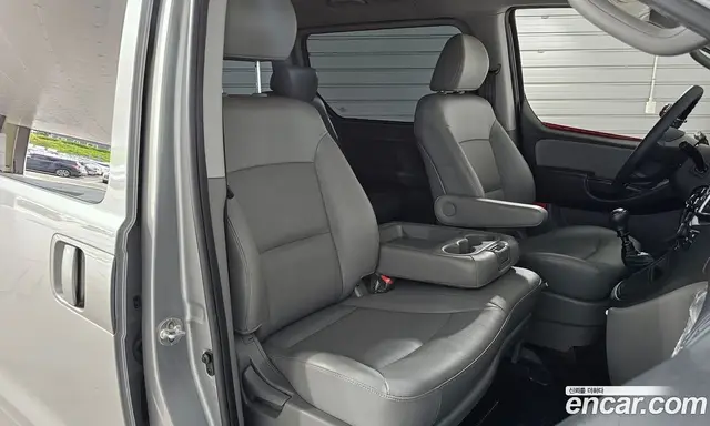 Hyundai Starex 2016 2.5 механика, миниатюра 11