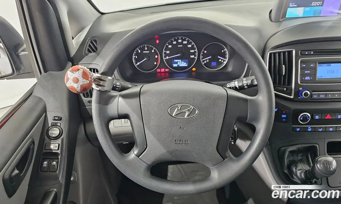 Hyundai Starex 2016 2.5 механика, фото 13