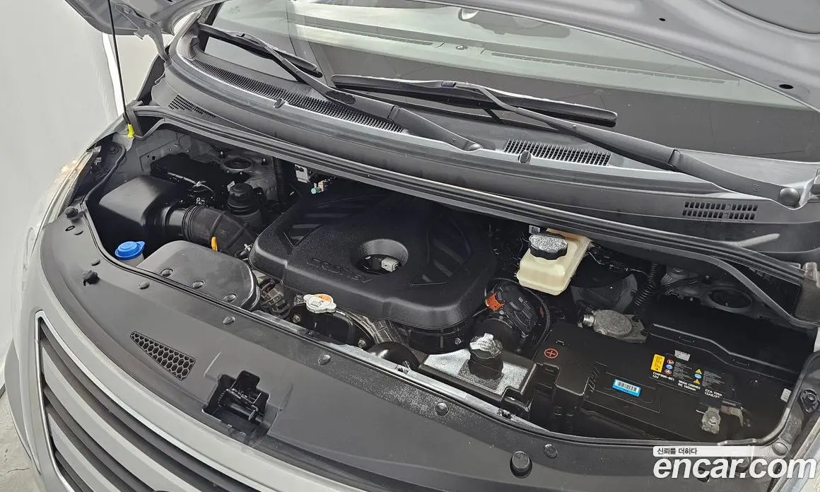 Hyundai Starex 2016 2.5 механика, фото 6