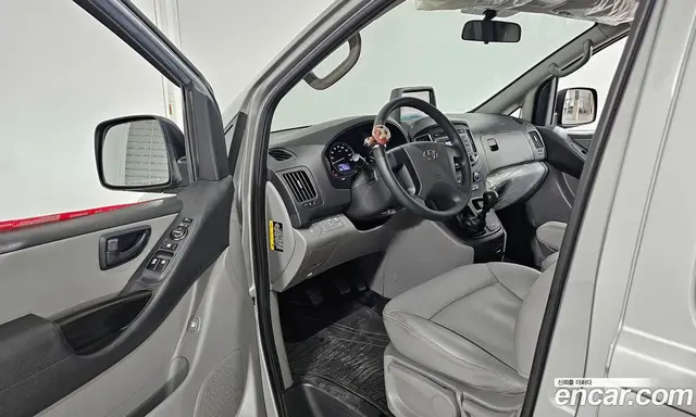 Hyundai Starex 2016 2.5 механика, миниатюра 10