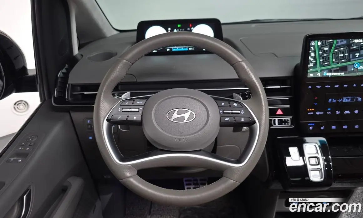 Hyundai Staria 2024 2.2 автомат (гидро), фото 17