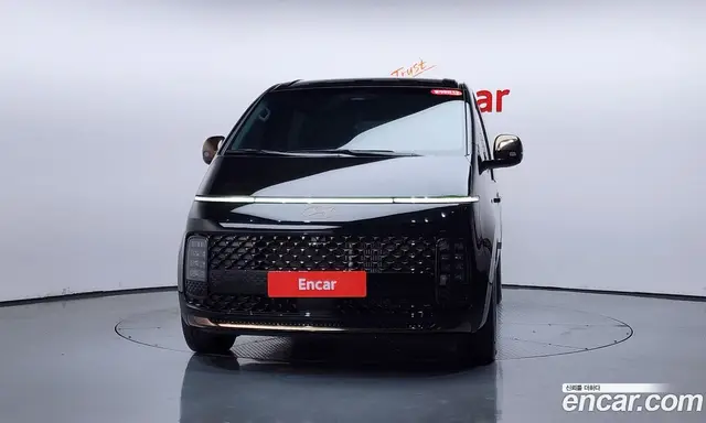 Hyundai Staria 2025 2.2 автомат (гидро), миниатюра 2