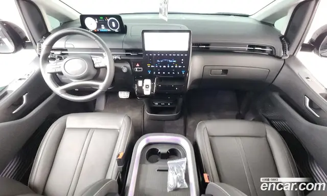 Hyundai Staria 2025 2.2 автомат (гидро), миниатюра 9