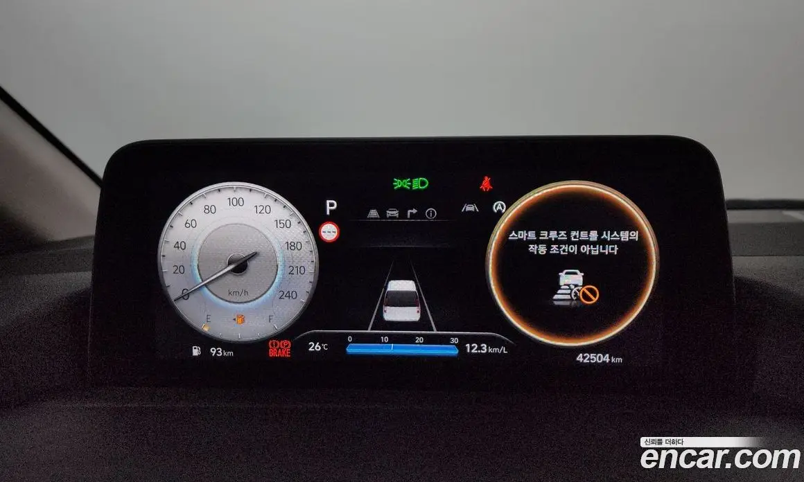 Hyundai Staria 2025 2.2 автомат (гидро), фото 10