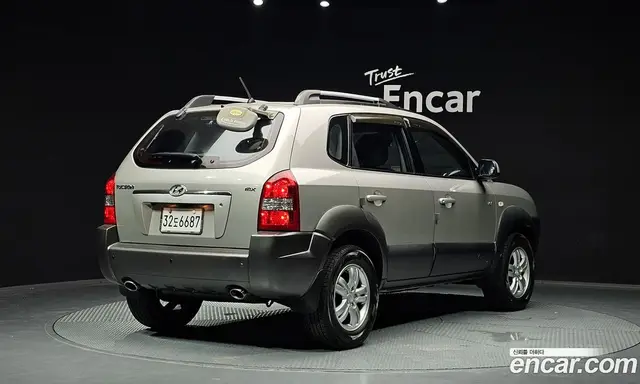 Hyundai Tucson 2007 2.0 автомат (гидро), миниатюра 2