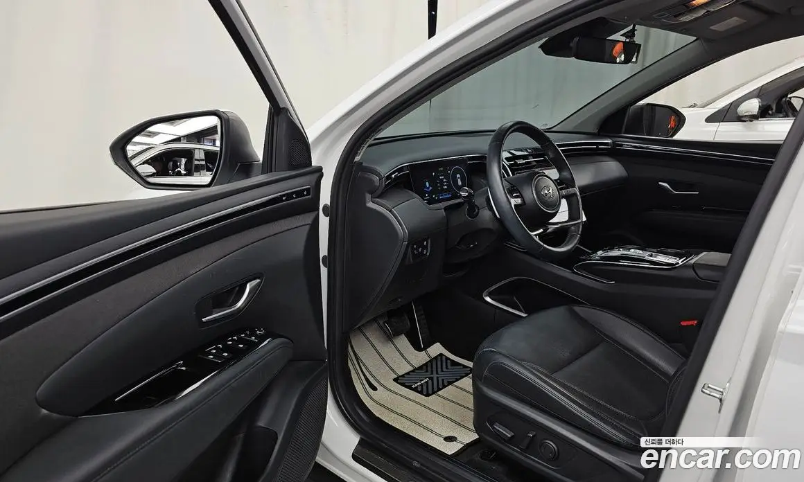 Hyundai Tucson 2022 1.6 автомат (гидро), фото 13