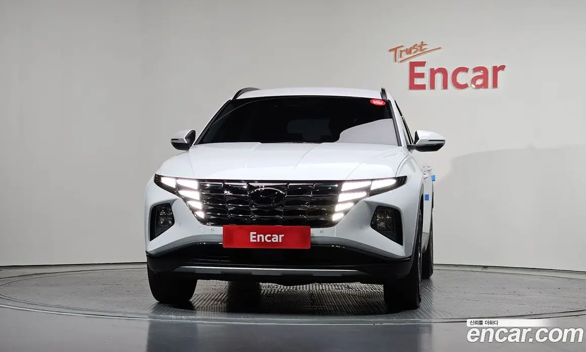 Hyundai Tucson 2022 1.6 автомат (гидро), фото 3