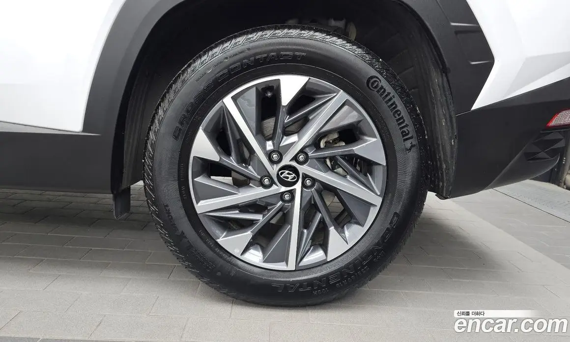 Hyundai Tucson 2022 1.6 автомат (гидро), фото 7