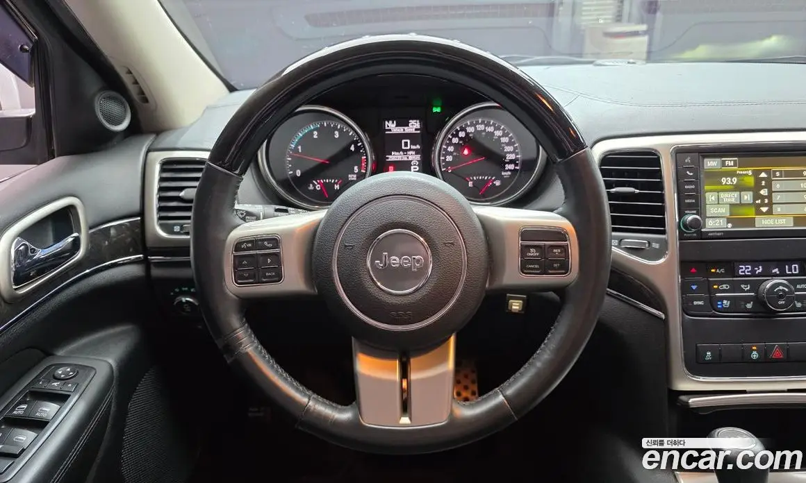 Jeep Cherokee 2013 3.0 автомат (гидро), фото 13