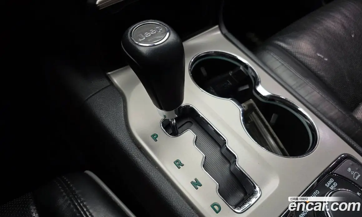Jeep Cherokee 2013 3.0 автомат (гидро), фото 9