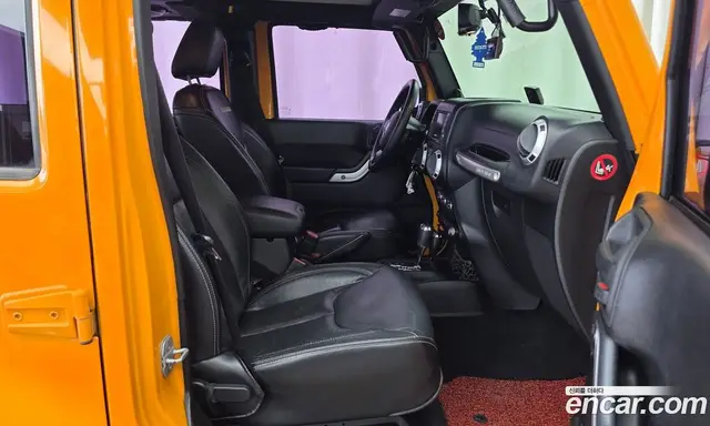 Jeep Wrangler 2013 2.8 автомат (гидро), миниатюра 11