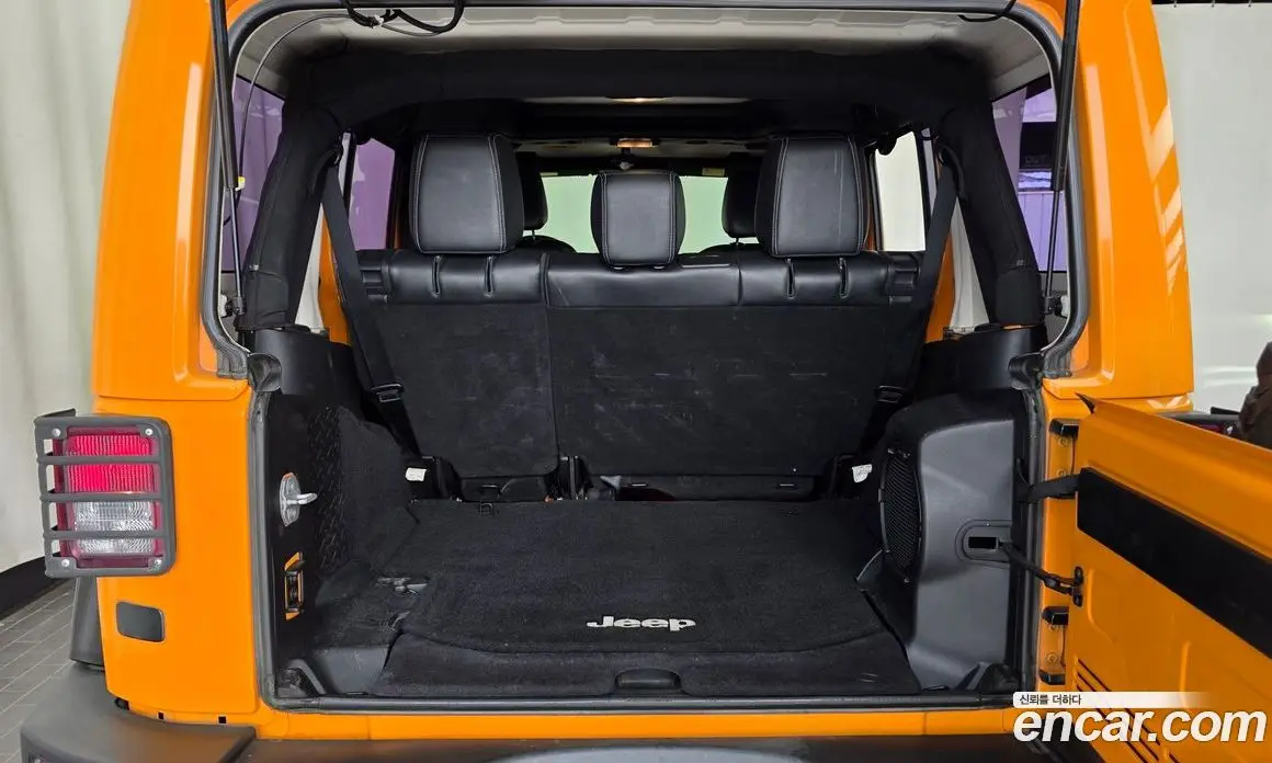 Jeep Wrangler 2013 2.8 автомат (гидро), фото 20