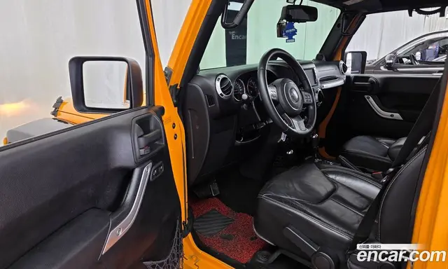 Jeep Wrangler 2013 2.8 автомат (гидро), миниатюра 10