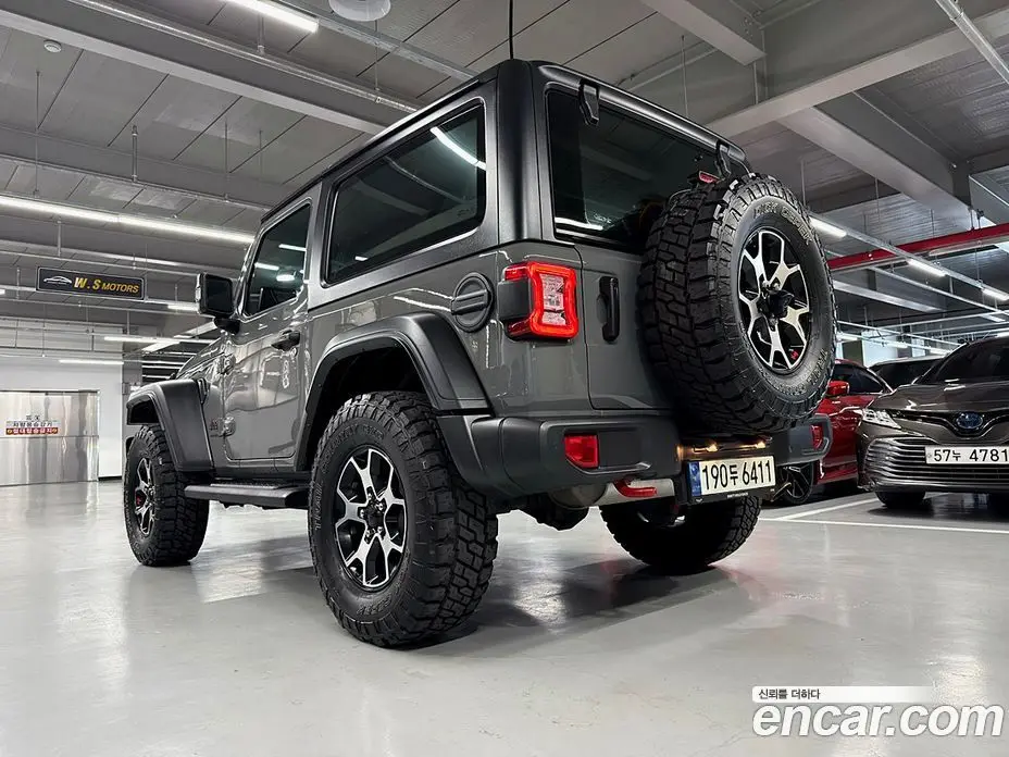 Jeep Wrangler 2021 2.0 автомат (гидро), фото 6