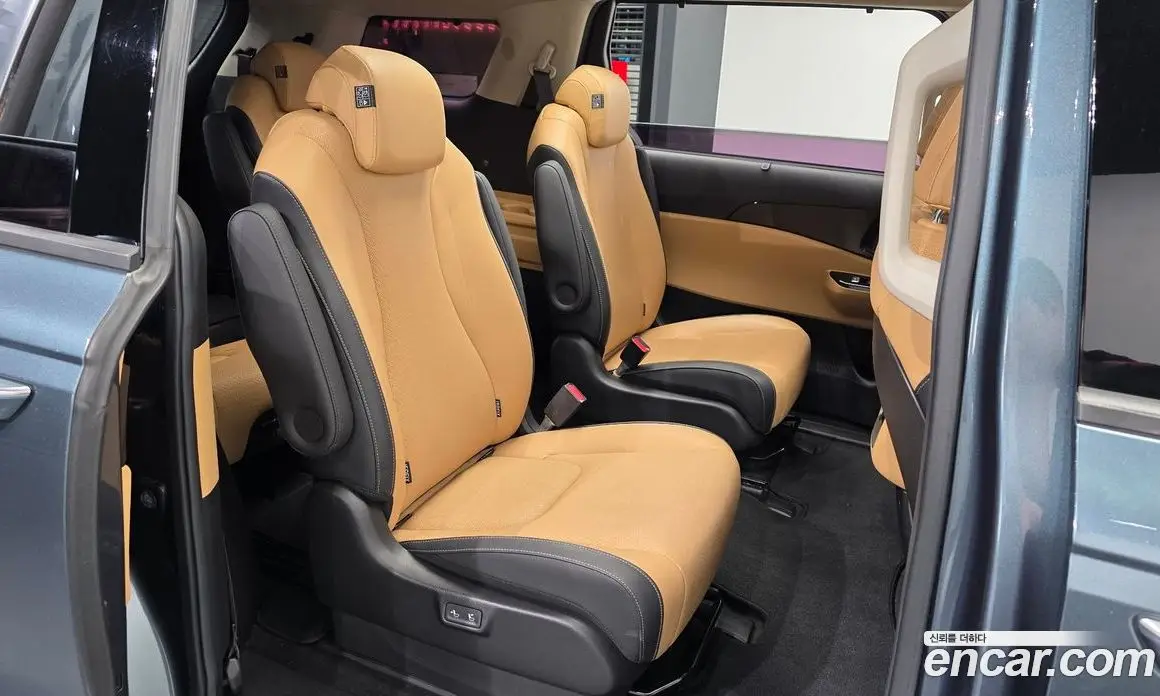 Kia Carnival 2020 2.2 автомат (гидро), фото 12