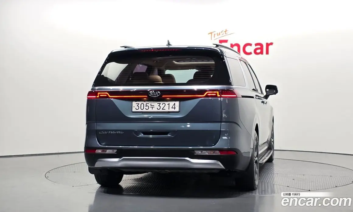 Kia Carnival 2020 2.2 автомат (гидро), фото 4