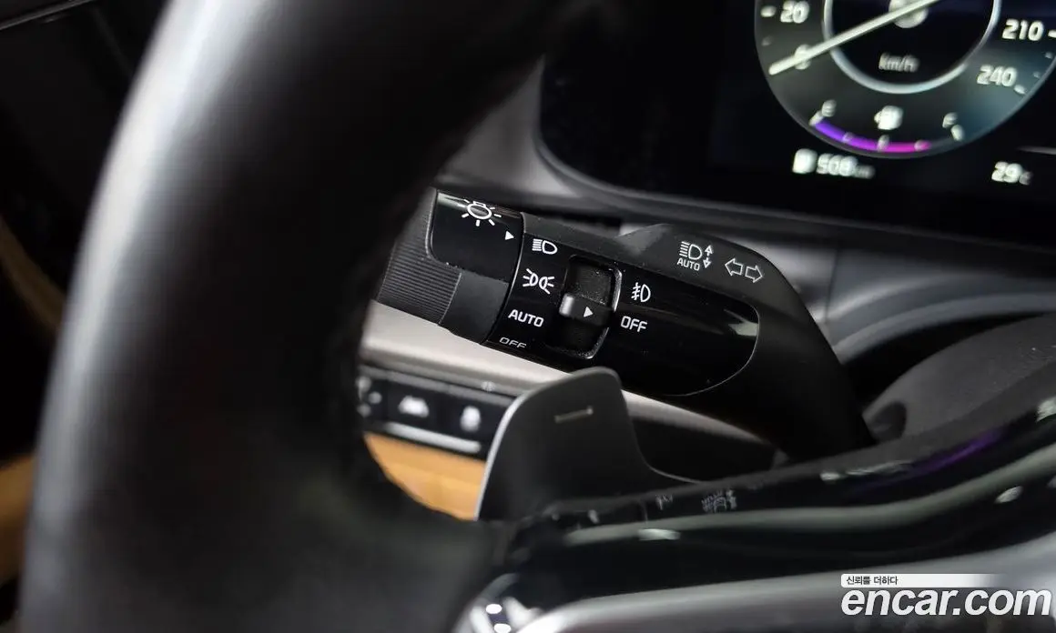 Kia Carnival 2020 3.5 автомат (гидро), фото 24