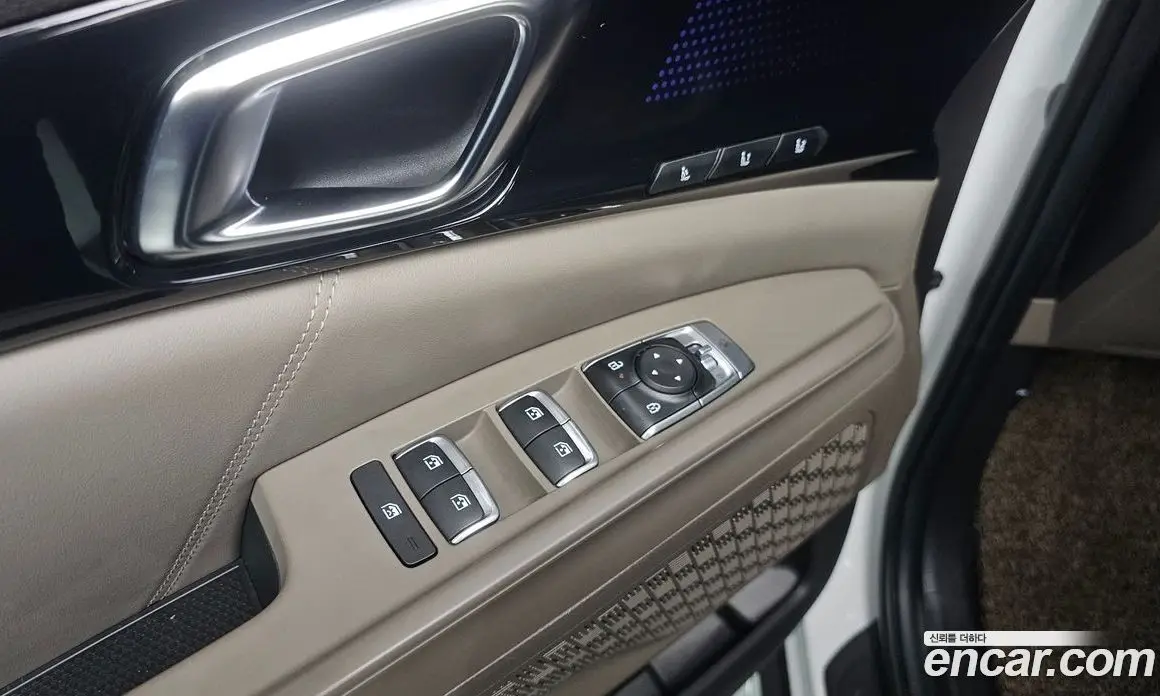 Kia Carnival 2023 3.5 автомат (гидро), фото 16