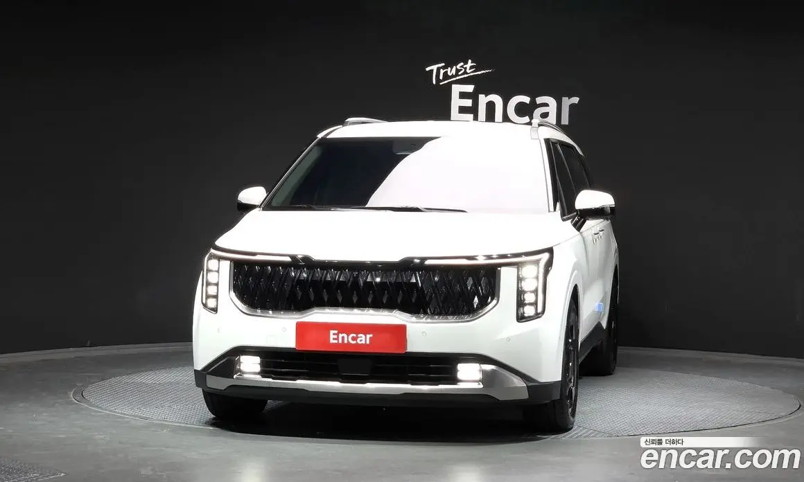 Kia Carnival 2023 3.5 автомат (гидро), фото 3