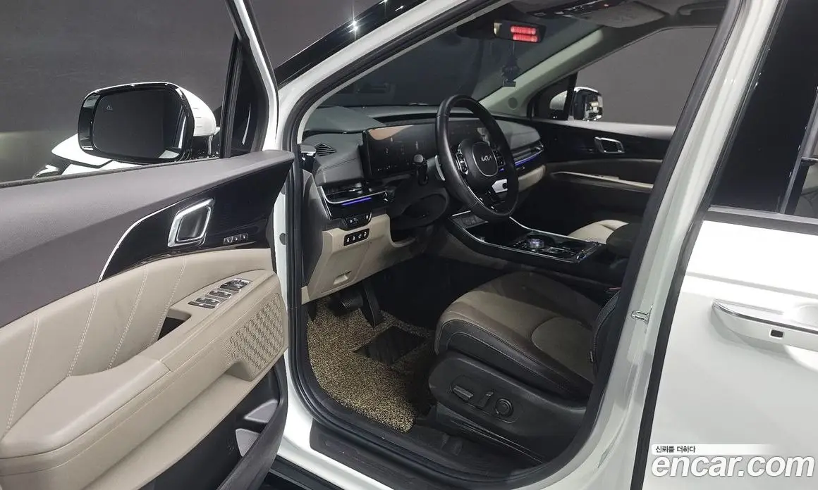Kia Carnival 2023 3.5 автомат (гидро), фото 10