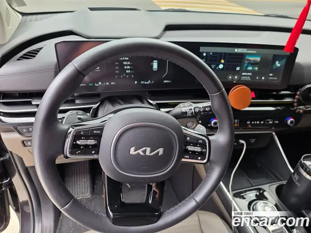 Kia Carnival 2023 2.2 автомат (гидро), миниатюра 9